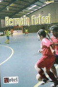 Bermain Futsal